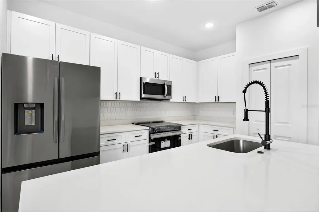 6223 Emmonsdale Street Port Charlotte FL 33981