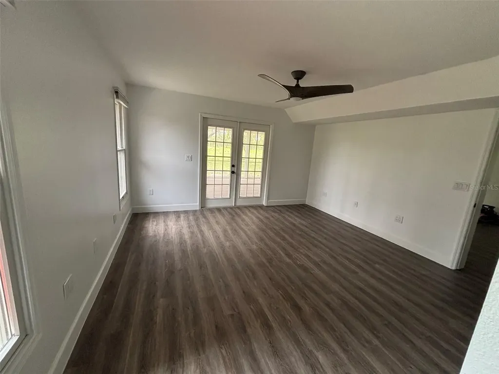 7910 Kennedy Lane Sarasota FL 34240