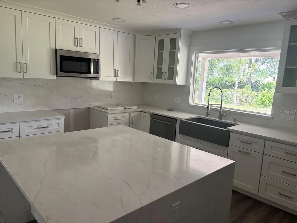 7910 Kennedy Lane Sarasota FL 34240