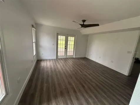 7910 Kennedy Lane Sarasota FL 34240