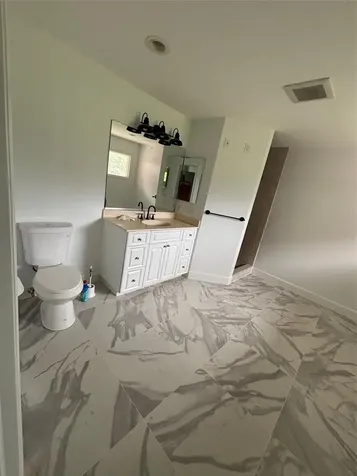 7910 Kennedy Lane Sarasota FL 34240