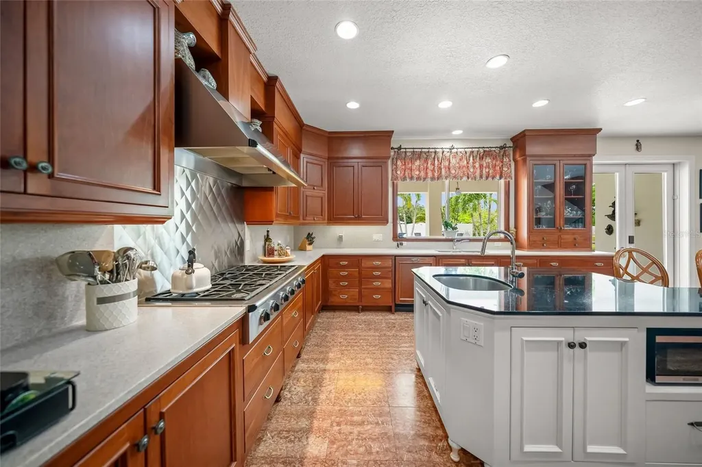 9214 18th Drive NW Bradenton FL 34209