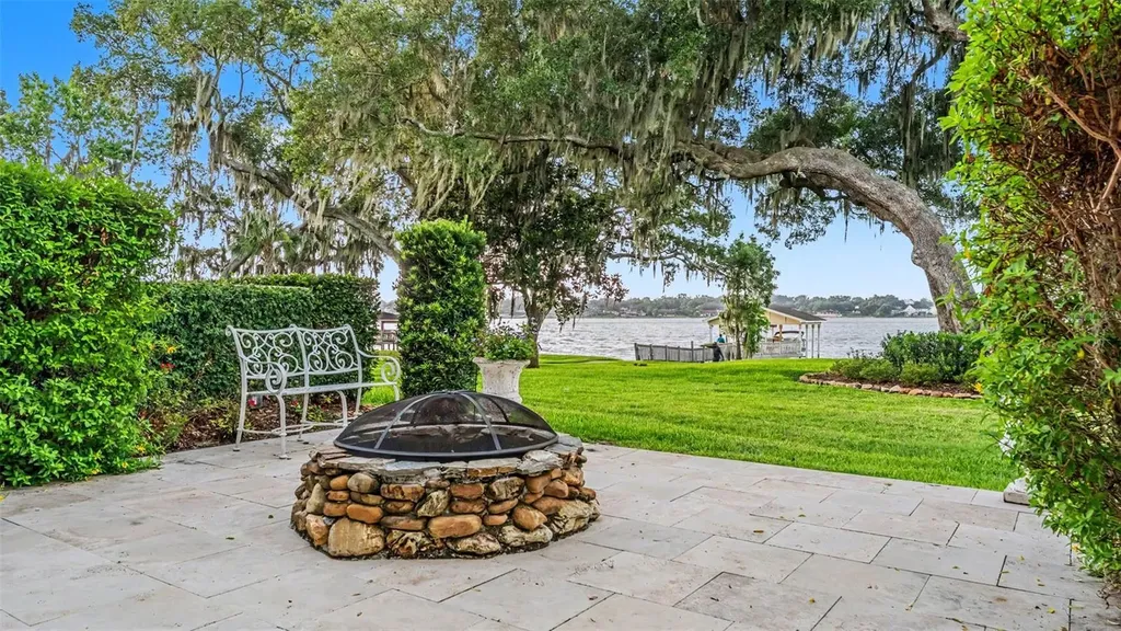 5119 Lake In The Woods Boulevard Lakeland FL 33813