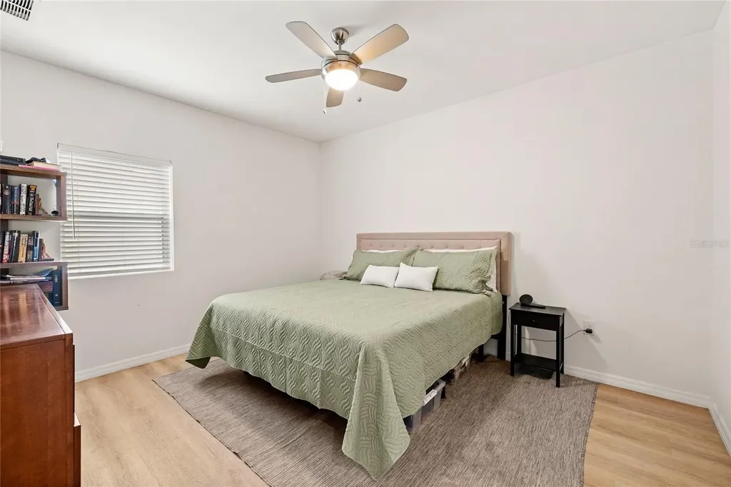 4422 America Street Orlando FL 32811