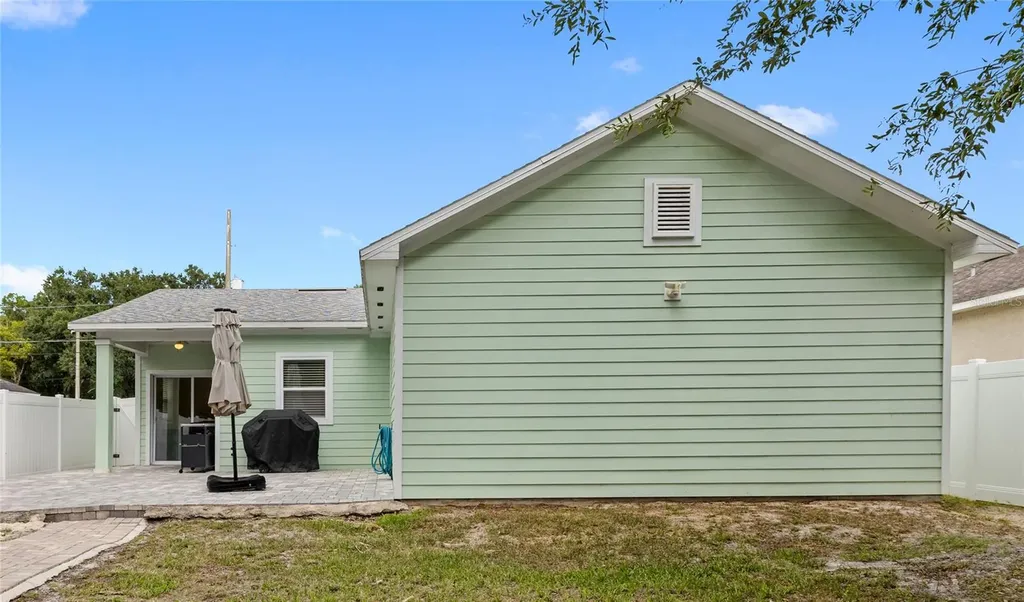 4422 America Street Orlando FL 32811