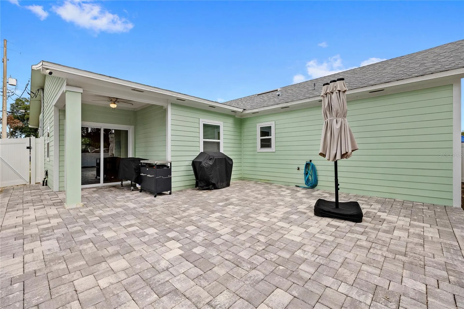 4422 America Street Orlando FL 32811
