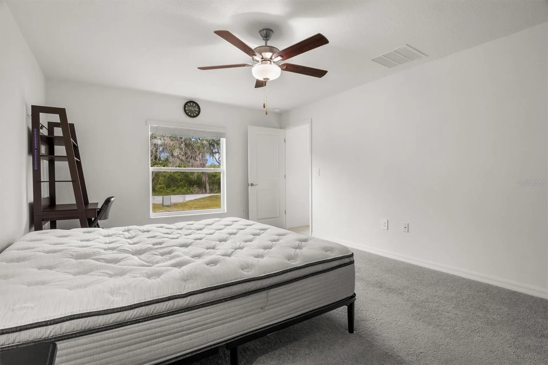1856 Red Loop Lakeland FL 33801