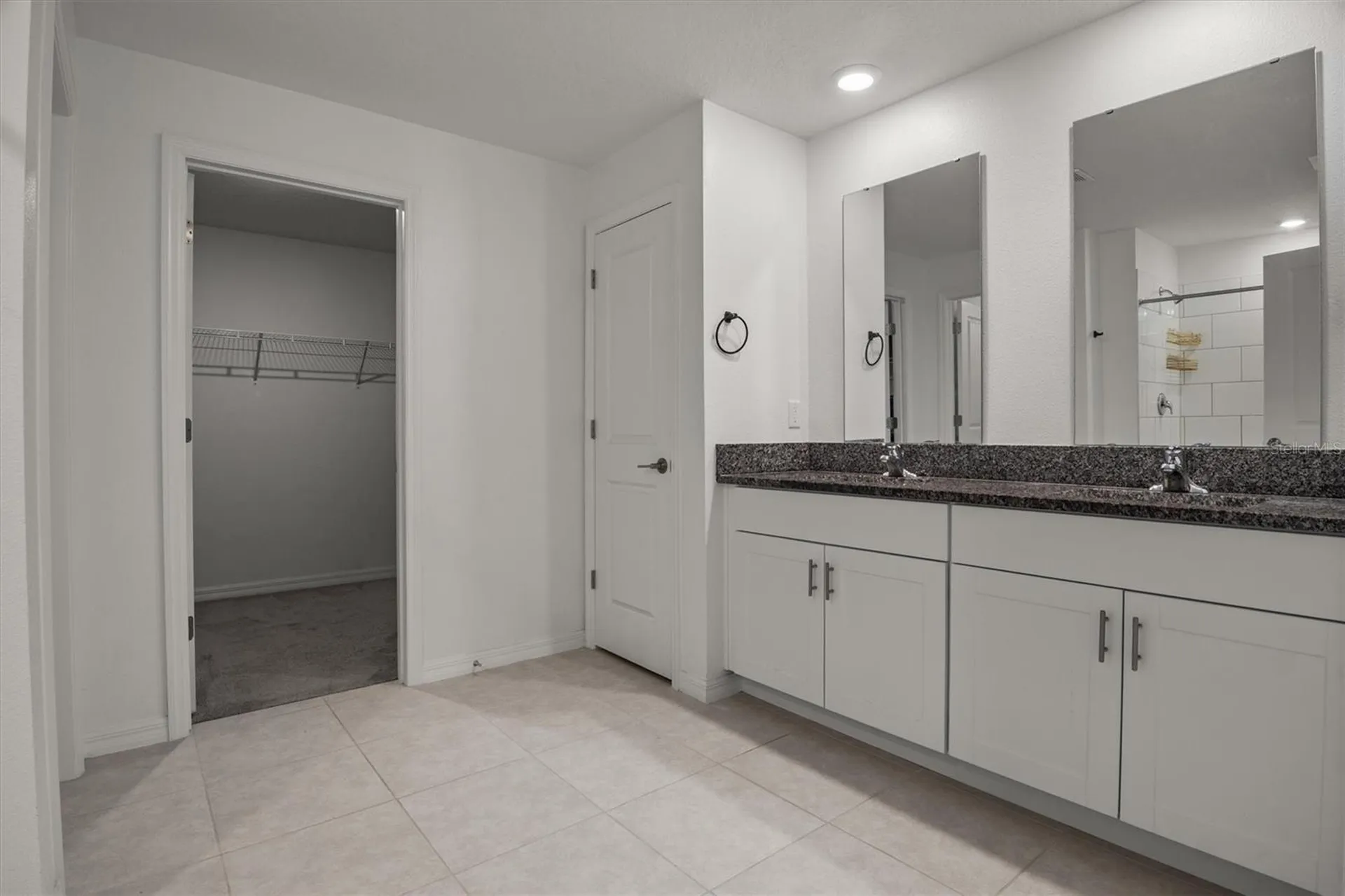 1856 Red Loop Lakeland FL 33801