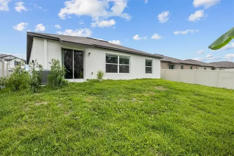 1856 Red Loop Lakeland FL 33801