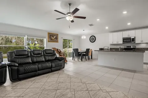 1856 Red Loop Lakeland FL 33801