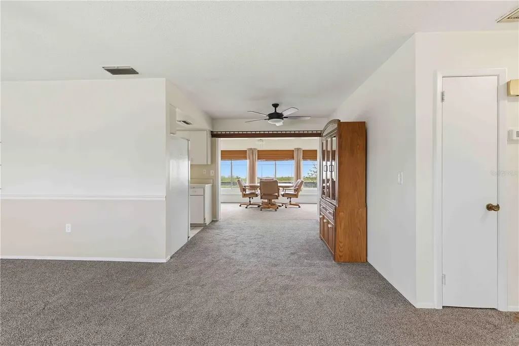 4001 Chinaberry Road Bradenton FL 34208