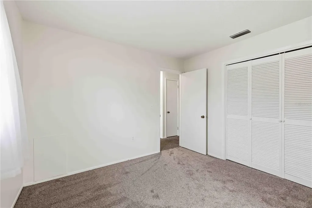 4001 Chinaberry Road Bradenton FL 34208