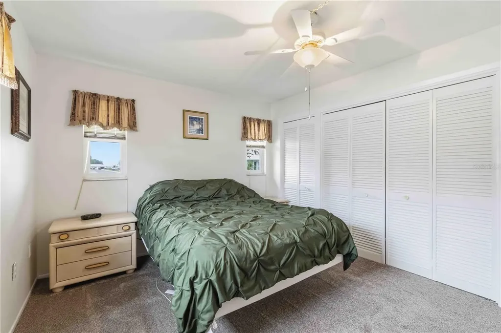 4001 Chinaberry Road Bradenton FL 34208