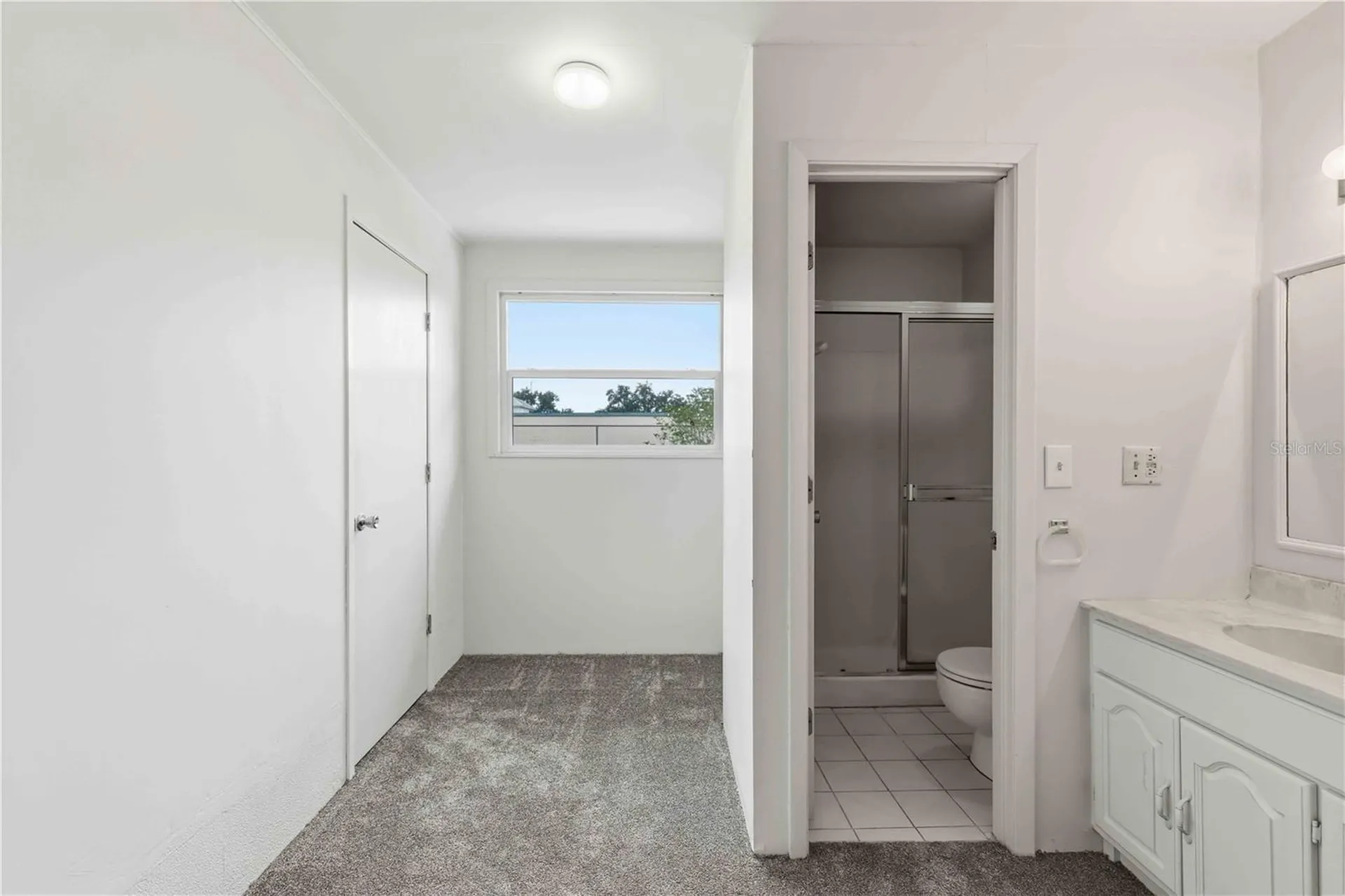 4001 Chinaberry Road Bradenton FL 34208