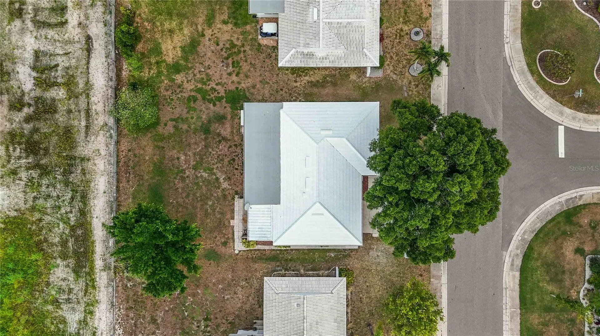 4001 Chinaberry Road Bradenton FL 34208
