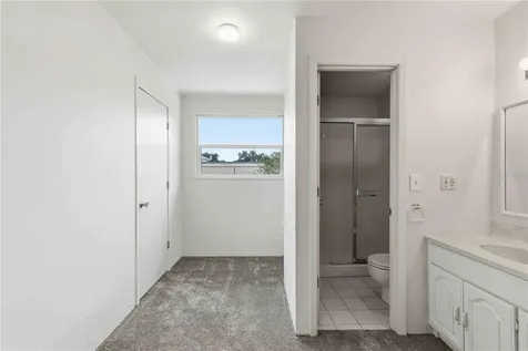 4001 Chinaberry Road Bradenton FL 34208