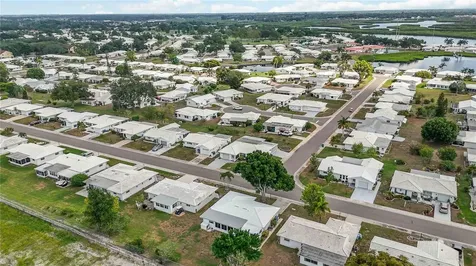 4001 Chinaberry Road Bradenton FL 34208