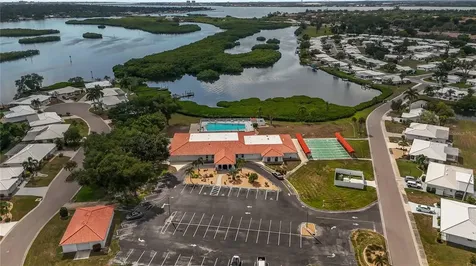 4001 Chinaberry Road Bradenton FL 34208