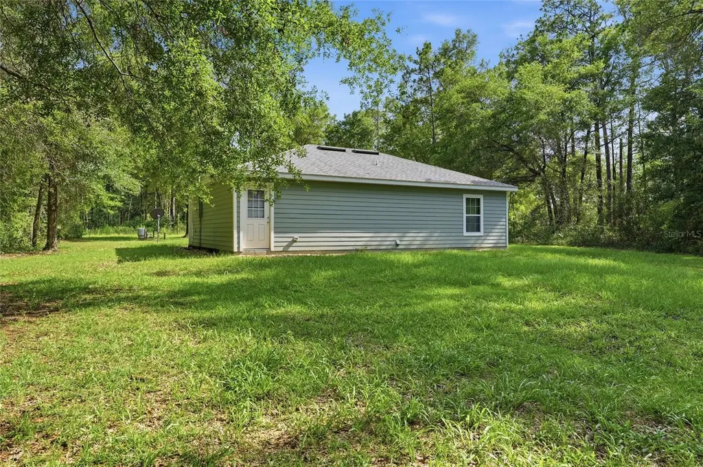 10191 NE 67th Lane Bronson FL 32621