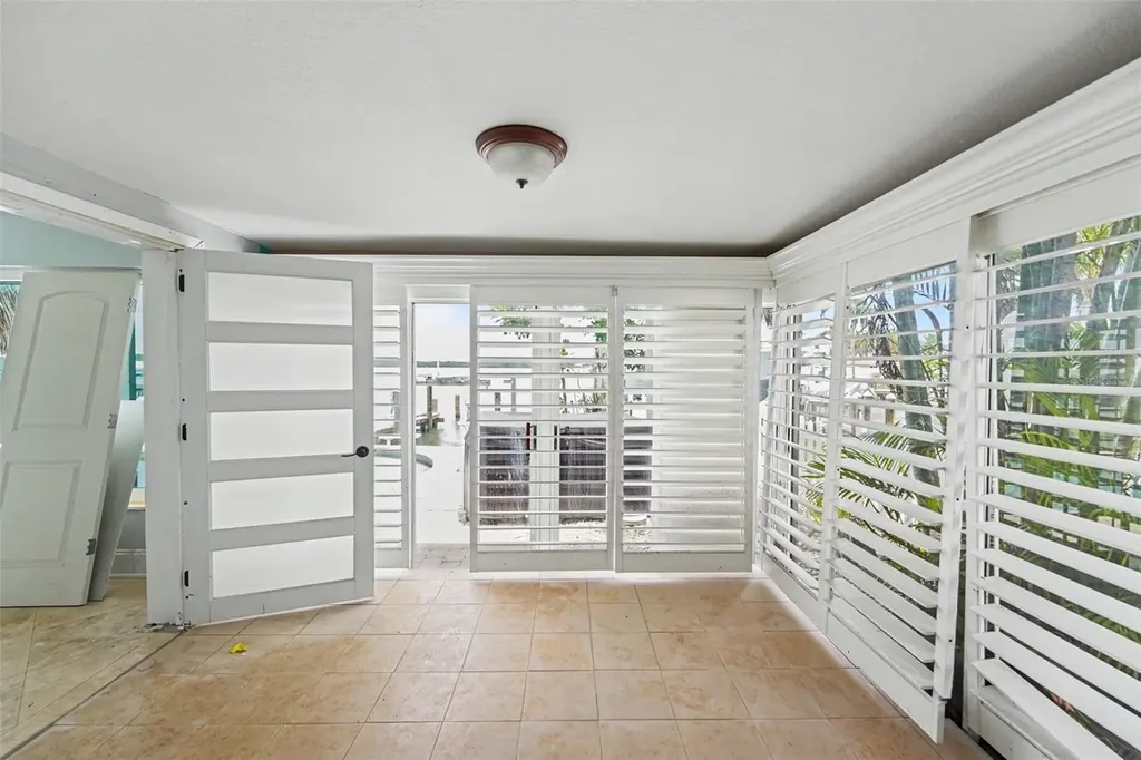 17323 Kennedy Drive North Redington Beach FL 33708