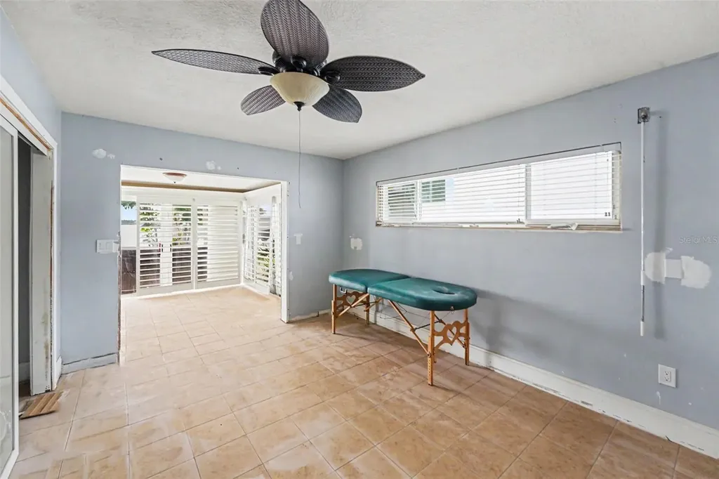 17323 Kennedy Drive North Redington Beach FL 33708