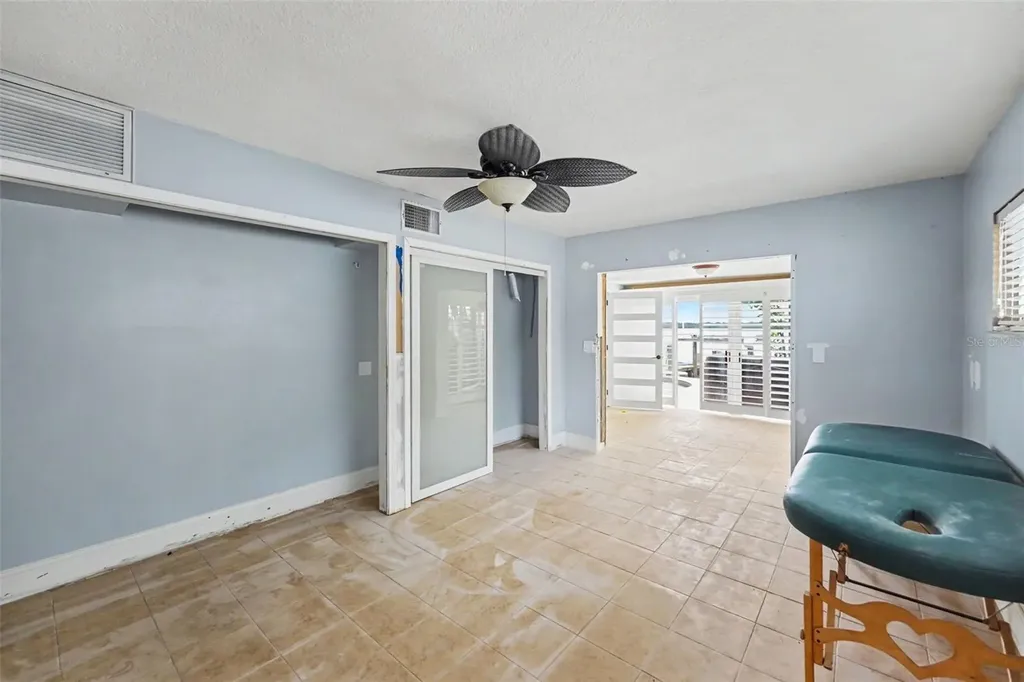 17323 Kennedy Drive North Redington Beach FL 33708