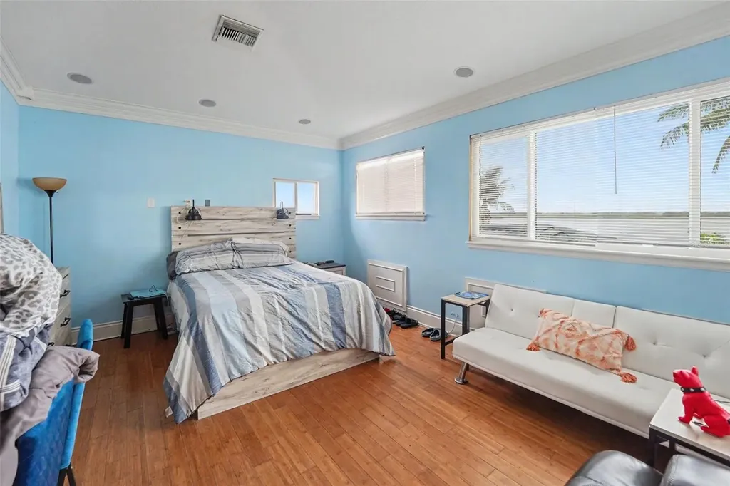 17323 Kennedy Drive North Redington Beach FL 33708