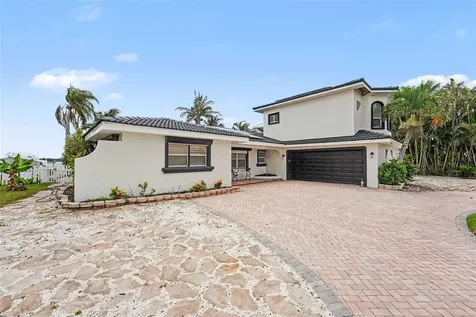 17323 Kennedy Drive North Redington Beach FL 33708