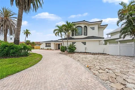 17323 Kennedy Drive North Redington Beach FL 33708