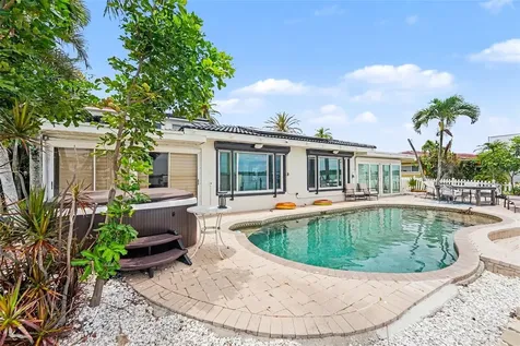 17323 Kennedy Drive North Redington Beach FL 33708