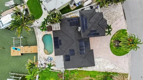 17323 Kennedy Drive North Redington Beach FL 33708