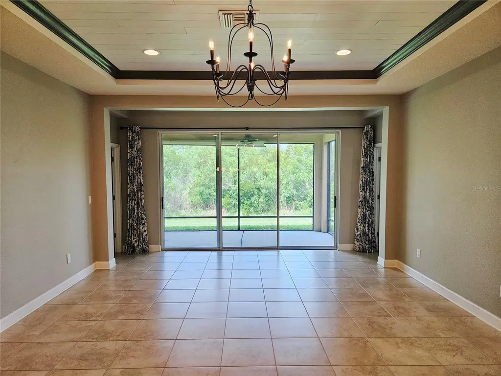 924 Buttercup Glen Bradenton FL 34212