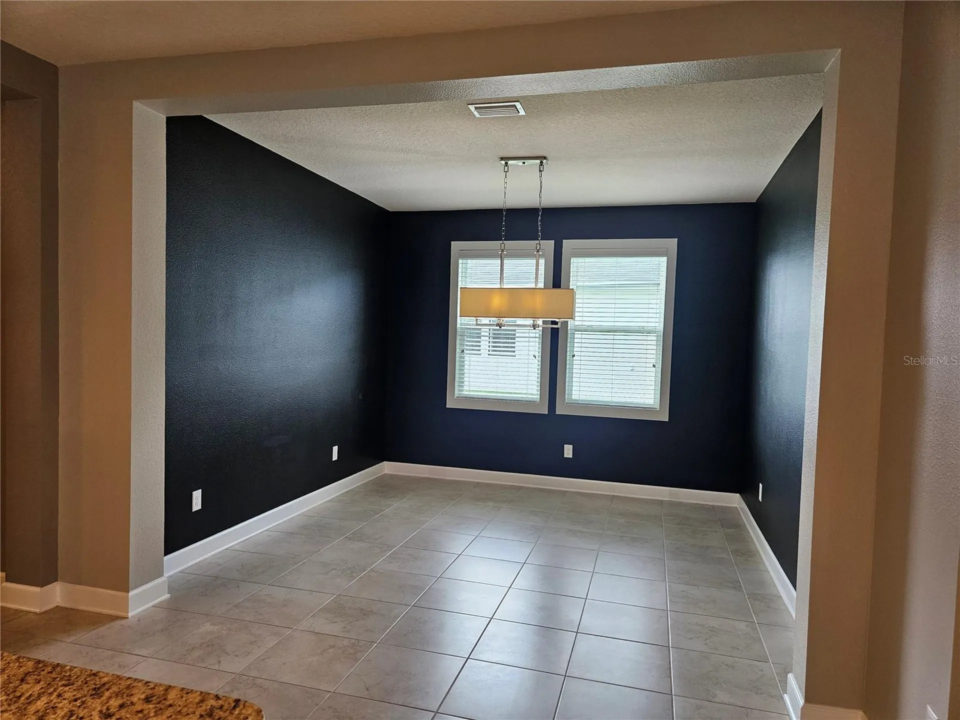 924 Buttercup Glen Bradenton FL 34212