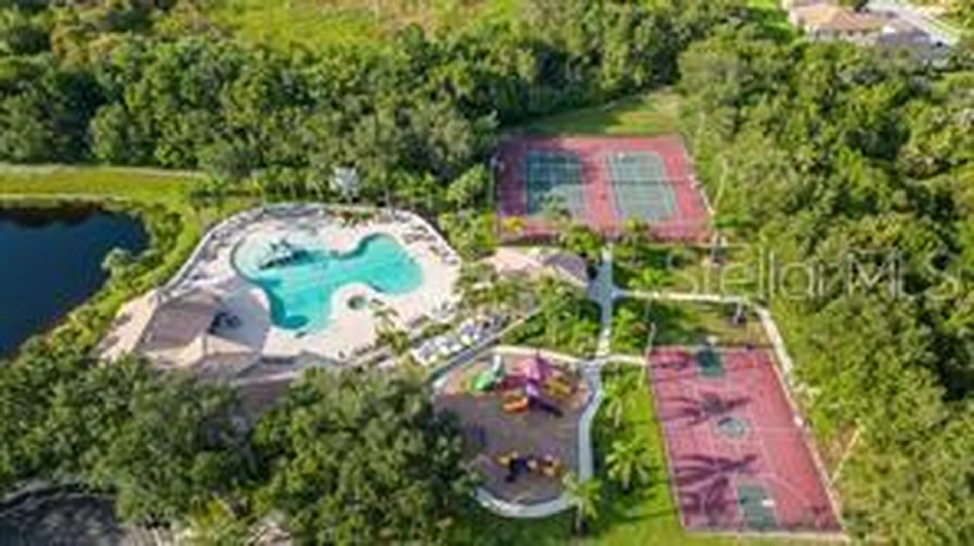 924 Buttercup Glen Bradenton FL 34212