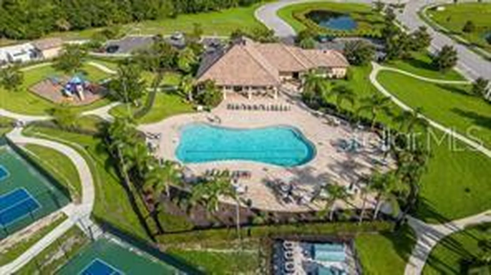 924 Buttercup Glen Bradenton FL 34212