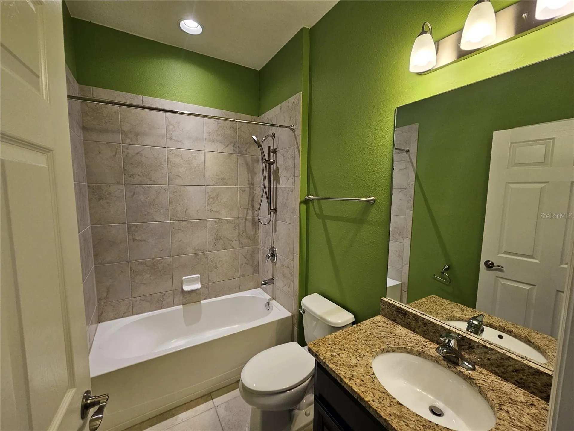924 Buttercup Glen Bradenton FL 34212