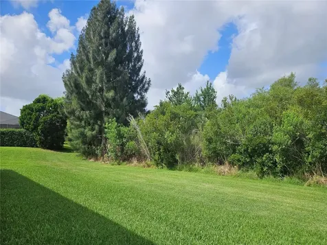 924 Buttercup Glen Bradenton FL 34212