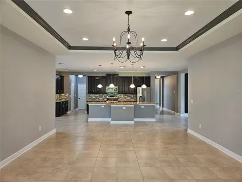 924 Buttercup Glen Bradenton FL 34212