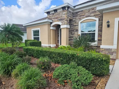 924 Buttercup Glen Bradenton FL 34212