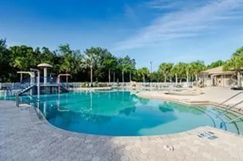 924 Buttercup Glen Bradenton FL 34212