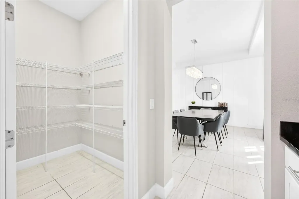9210 Royal Estates Boulevard Orlando FL 32836