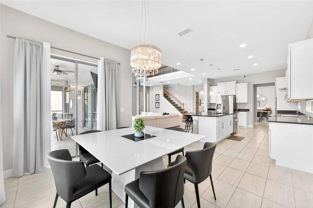 9210 Royal Estates Boulevard Orlando FL 32836