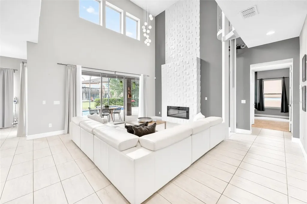 9210 Royal Estates Boulevard Orlando FL 32836