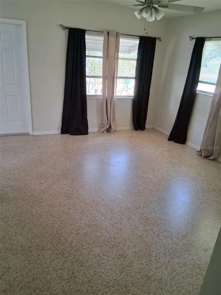 3512 32nd Street W Bradenton FL 34205