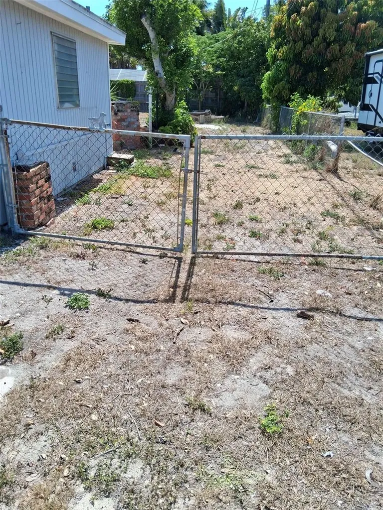 3512 32nd Street W Bradenton FL 34205