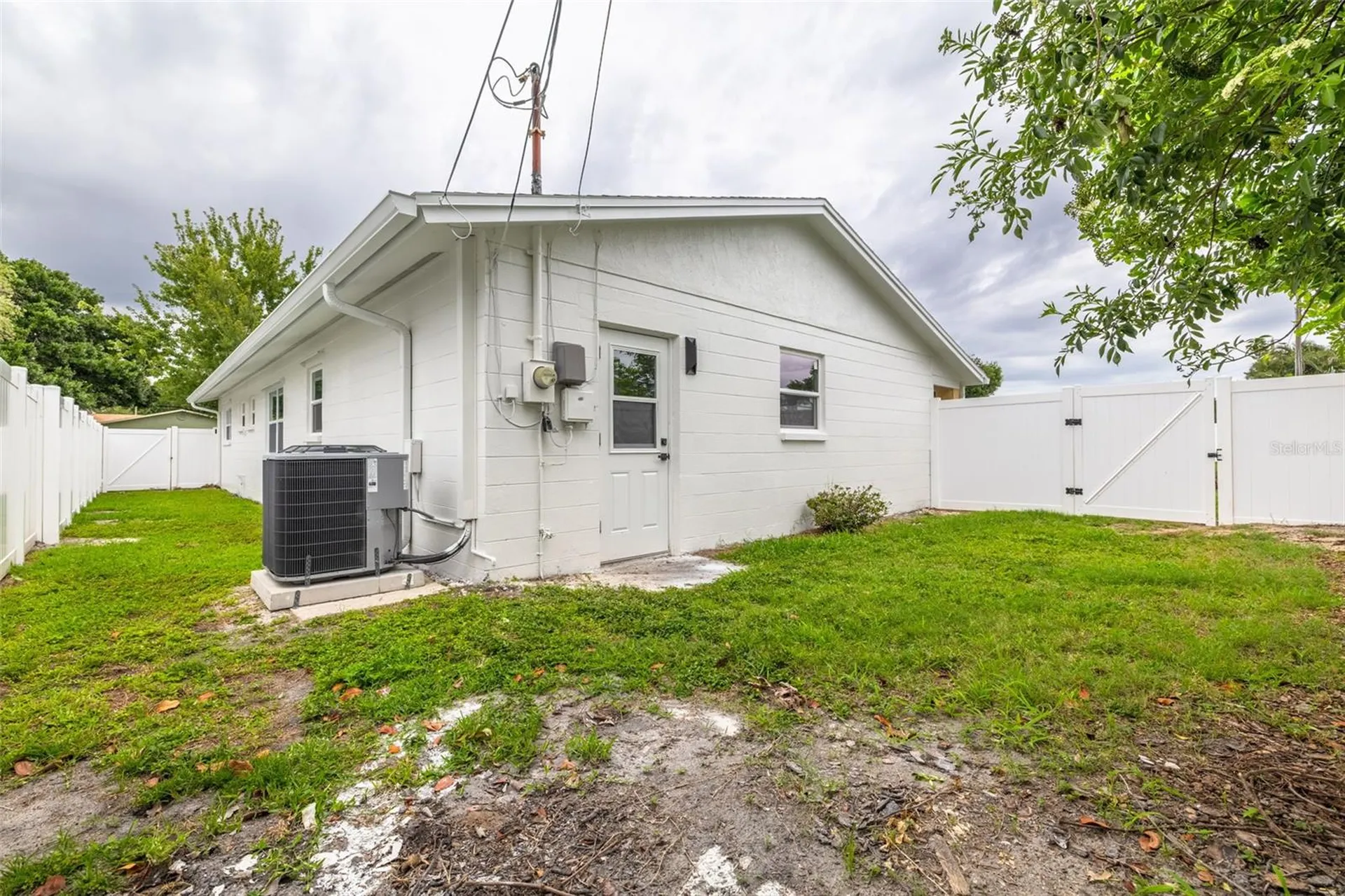 2070 55th Street N St Petersburg FL 33710