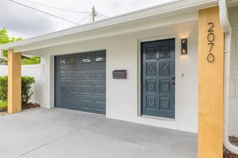 2070 55th Street N St Petersburg FL 33710