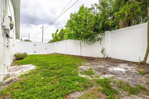 2070 55th Street N St Petersburg FL 33710