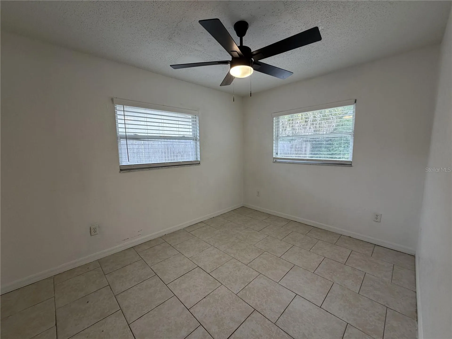 199 Fulton Street NE Largo FL 33771