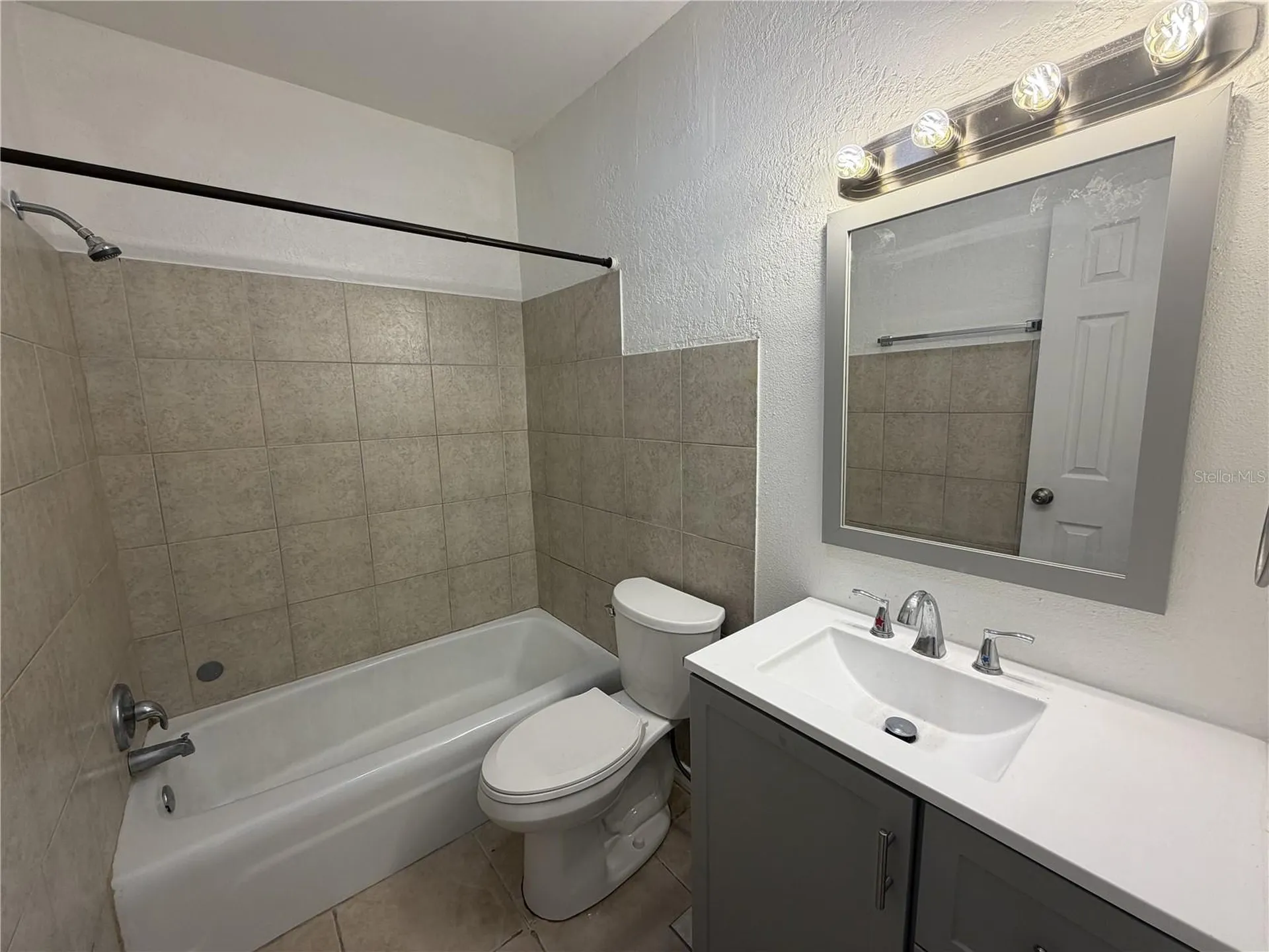 199 Fulton Street NE Largo FL 33771